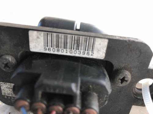 1997 LEXUS ES300 Mass Air Flow Meter Sensor MAF Assembly 22204-20010 OEM - Picture 4 of 19