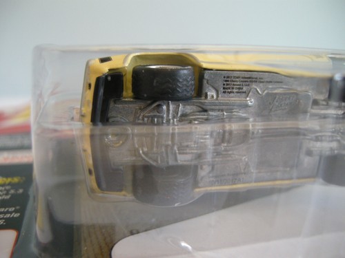 Johnny Lightning - 1969 Camaro SS, 50th Anniversary, Rare 3220 pcs ONLY 1 in UK! - Picture 12 of 16
