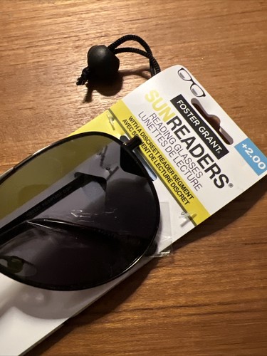 Foster Grant Sun Readers with Case +2.00 Magnification Nice Retail$ 24.99 - Picture 3 of 11