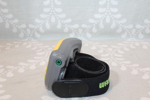 SONY WALKMAN VINTAGE SRF-M78 YELLOW SPORTS AM FM RADIO, WRIST STRAP TESTED WORKS - Picture 12 of 15