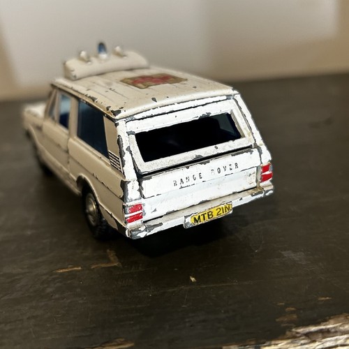 Dinky Toys RANGE ROVER AMBULANCE Vintage Range Rover Ambulance - Picture 3 of 8