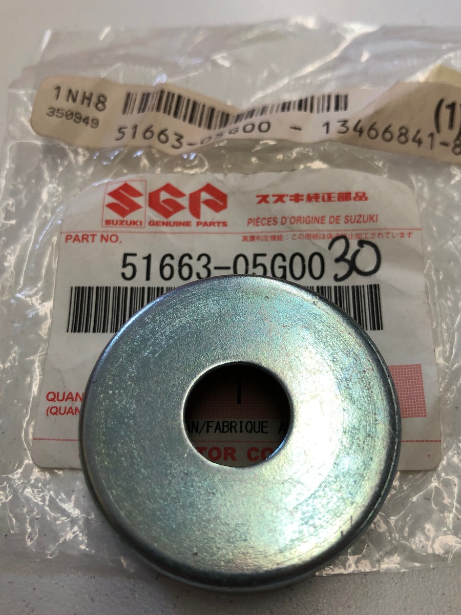 メイ、 Suzuki OEM NOS Genuine NEW Original P/N 51663-05G00 Dust