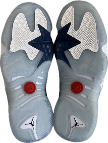 Jordan DO1925102 Jumpman Two Trey White/Navy-University Red Size 11 (New in Box) - Picture 7 of 13