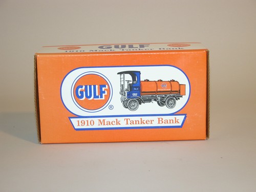 1996 GULF 4th IN SERES 1910 MACK TANKER BANK ERTL1:25 DIECAST CHINA MNT - Picture 6 of 6