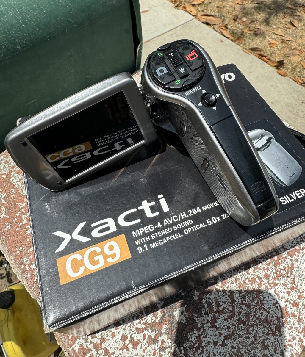 SANYO デジタルムービーカメラ　品番 VPC-CG9 Xacti Amazon | SANYO デジタルムービーカメラ Xacti (ザクティ) DMX