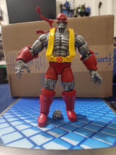 Marvel Legends Age of Apocalypse BAF Colossus, komplett - Bild 1 von 4