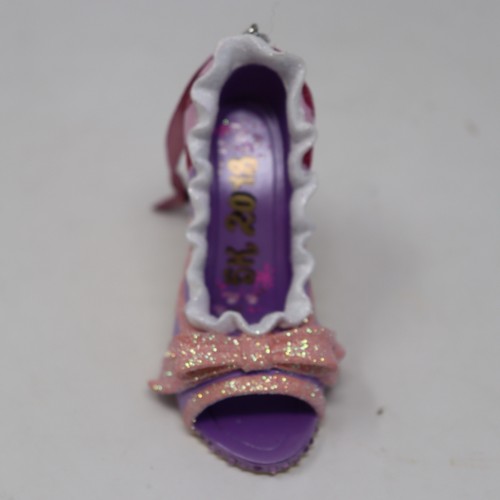 RAPUNZEL 2015 Shoe Ornament Disney Store Runway High Heel Princess Christmas JP - Picture 2 of 4