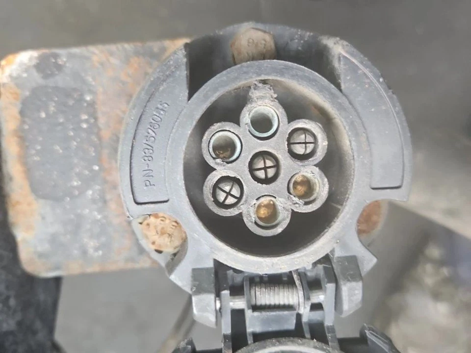 Ford Transit Tourneo Connect 2005 Hitch Towbar Complete IPJ50799 - Image 3 of 4