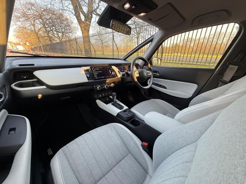 2021 Honda Jazz 1.5 h i-MMD EX eCVT Euro 6 (s/s) 5dr HATCHBACK Petrol/Electric H - Picture 2 of 24