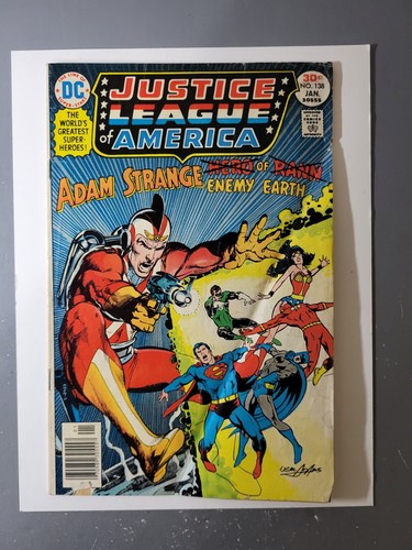 Justice League Of America Vol 1. (5) Comic Lot Issues 138-249-251-252-253 DC - Picture 2 of 16