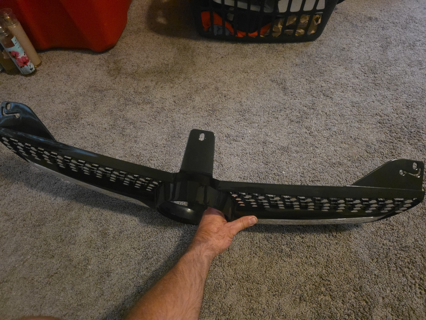 Picture 2 of 9