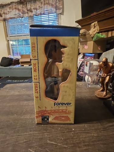 Cooperstown Collection Legends Of The Park Baseball Ted Williams Bobblehead NIB - Picture 2 of 6