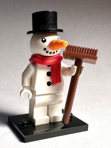 Authentic LEGO 71034 Series 23 Snowman Minifigure Complete - Picture 1 of 2