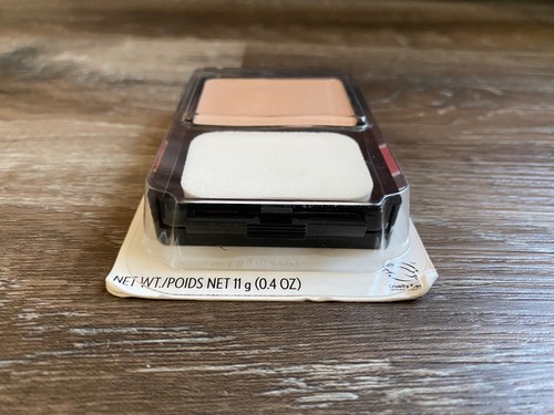 COVERGIRL Outlast All-Day Ultimate Finish 3-in-1 Foundation~IVORY~2 pack~NEW - Picture 4 of 6