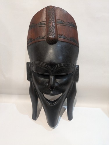 African Carved Wood Tribal Mask Unknown Origin Hanging Freestanding - Picture 1 of 9