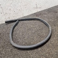 MERCEDES-BENZ AMG GT C190 Vordere linke Türdichtungsgummi A1906970351 34050148 MERCEDES-BENZ AMG GT C190 Vordere linke Türdichtungsgummi A1906970351 34050148