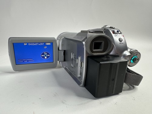 Panasonic PV-GS300 Silver 3-CCD MiniDV Camcorder Fully Tester And Working - Picture 2 of 10