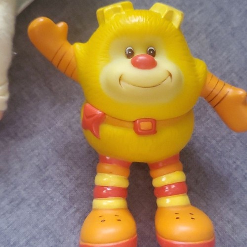 Y2k Vintage Rainbow Brite Canary Yellow Puppe und Spark Sprite - Bild 2 von 12