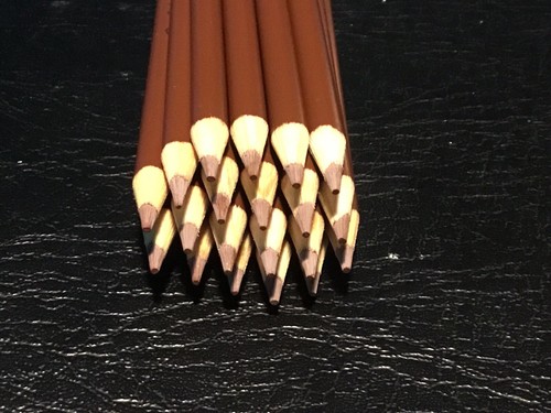 (60) Crayola Colored Pencils (brown) BULK - Picture 2 of 4