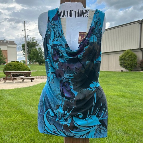 2000s Y2K Mcbling Festival Yo Yo 5 Scoop Neck Lace Back Graphic Print Blouse 3XL