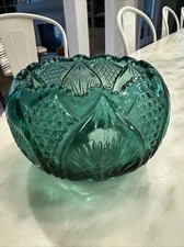 Vtg Fenton Art Glass Scallop Crimp Vase Bowl Green Blue Aqua