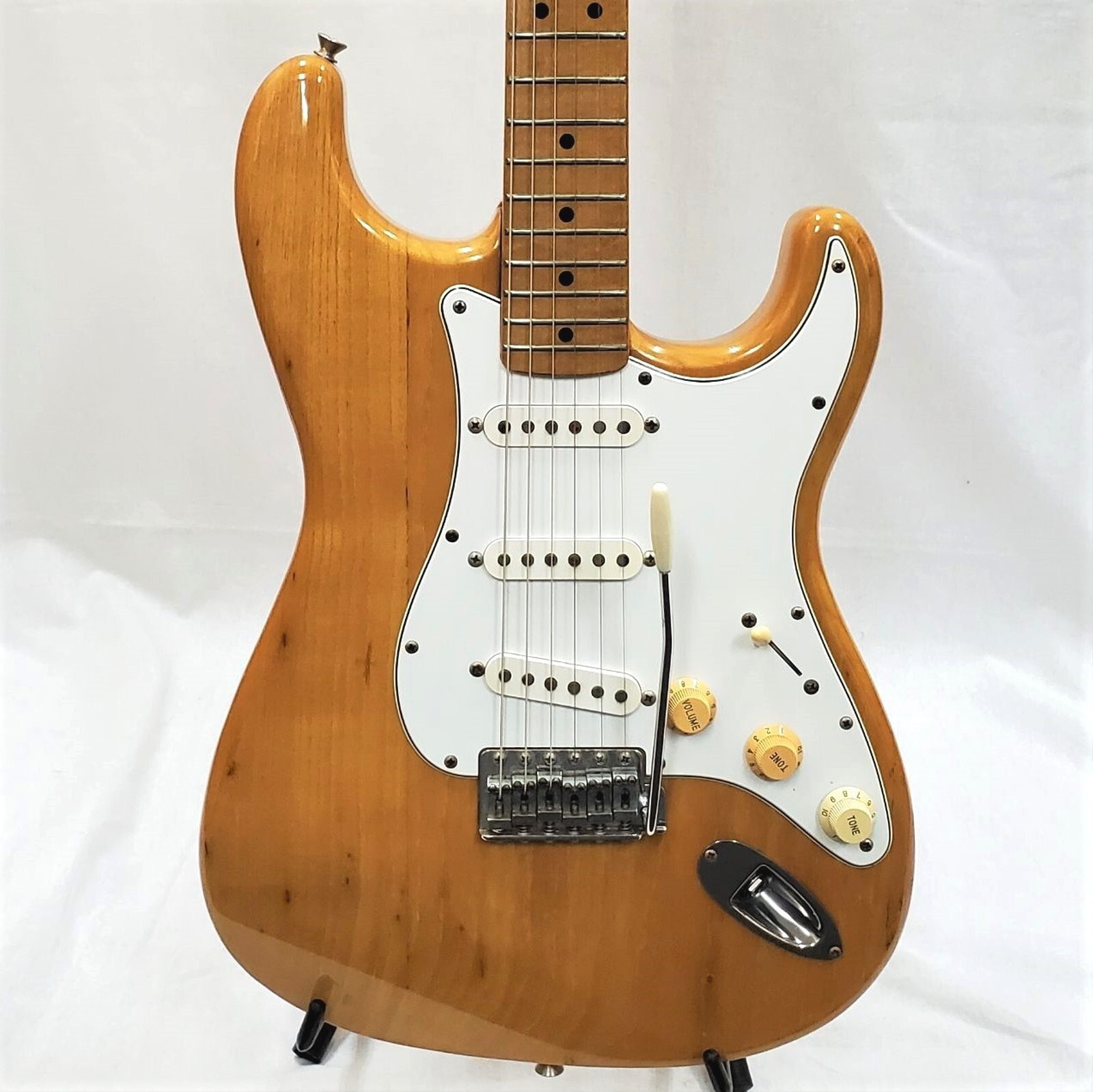 Fender Japan ST71-85TX 1999-2002 Used Ash Body Maple Neck Maple