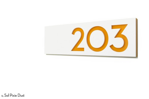 Etichetta Numeri Porta Appartamento Moderna, Acrilico Bianco con Supporto Acrilico Giallo - Foto 6 di 13