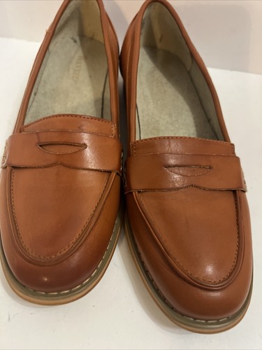 Wanted Women’s Shoes Size 7.5 Slip On Loafer Campus 1” Heel Brown - Picture 3 of 14