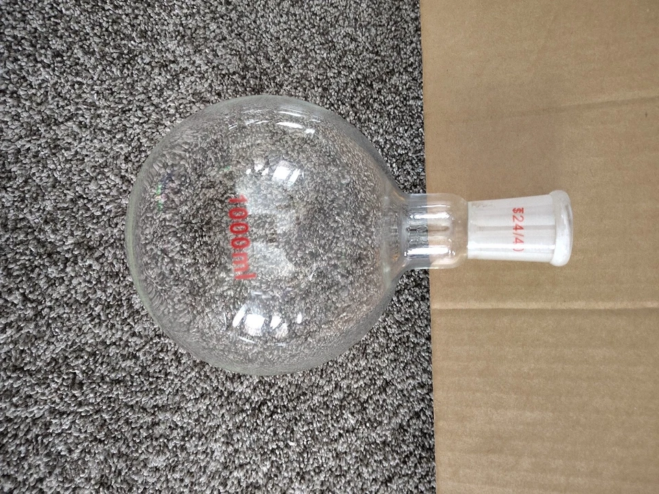 Essential Oil Glass Chemware Distillation Apperatis - Image 4 of 4