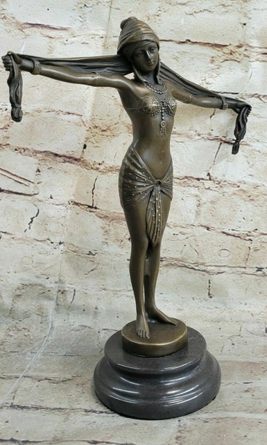 ART DECO BRONZE FOOTSTEPS SIGNED D.H.Chiparus STATUE FIGURE HOTCAST SCULPTURE NR ART DECO BRONZE FOOTSTEPS SIGNED D.H.Chiparus STATUE FIGURE HOTCAST SCULPTURE NR
