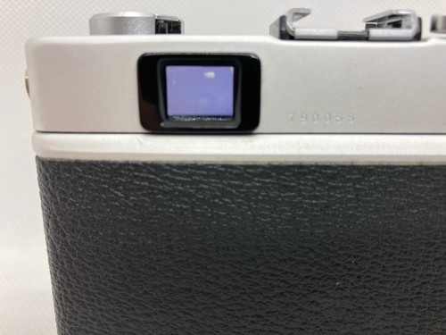 Konica C35 Flash Matic Silver 38mm f/2.8 Rangefinder 35mm Film Camera - Picture 4 of 7