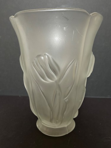 Barolac Josef Inwald Molded Tulip Frosted Satin Glass Vase 9 1/2" Tall Stunning! - Picture 2 of 9