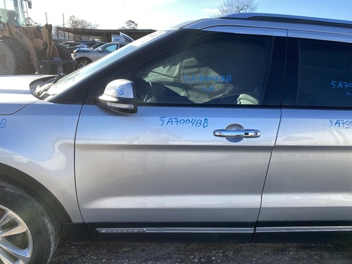 Used Park Assist Camera fits: 2018 Ford Explorer camera front Grade A - Picture 23 of 24