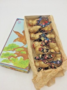 Vtg-Lot-11-Clip-On-Bird-Ornaments-Gold-GLITTER-Polka-Dots-Hong-Kong-034-EMPIRE-034
