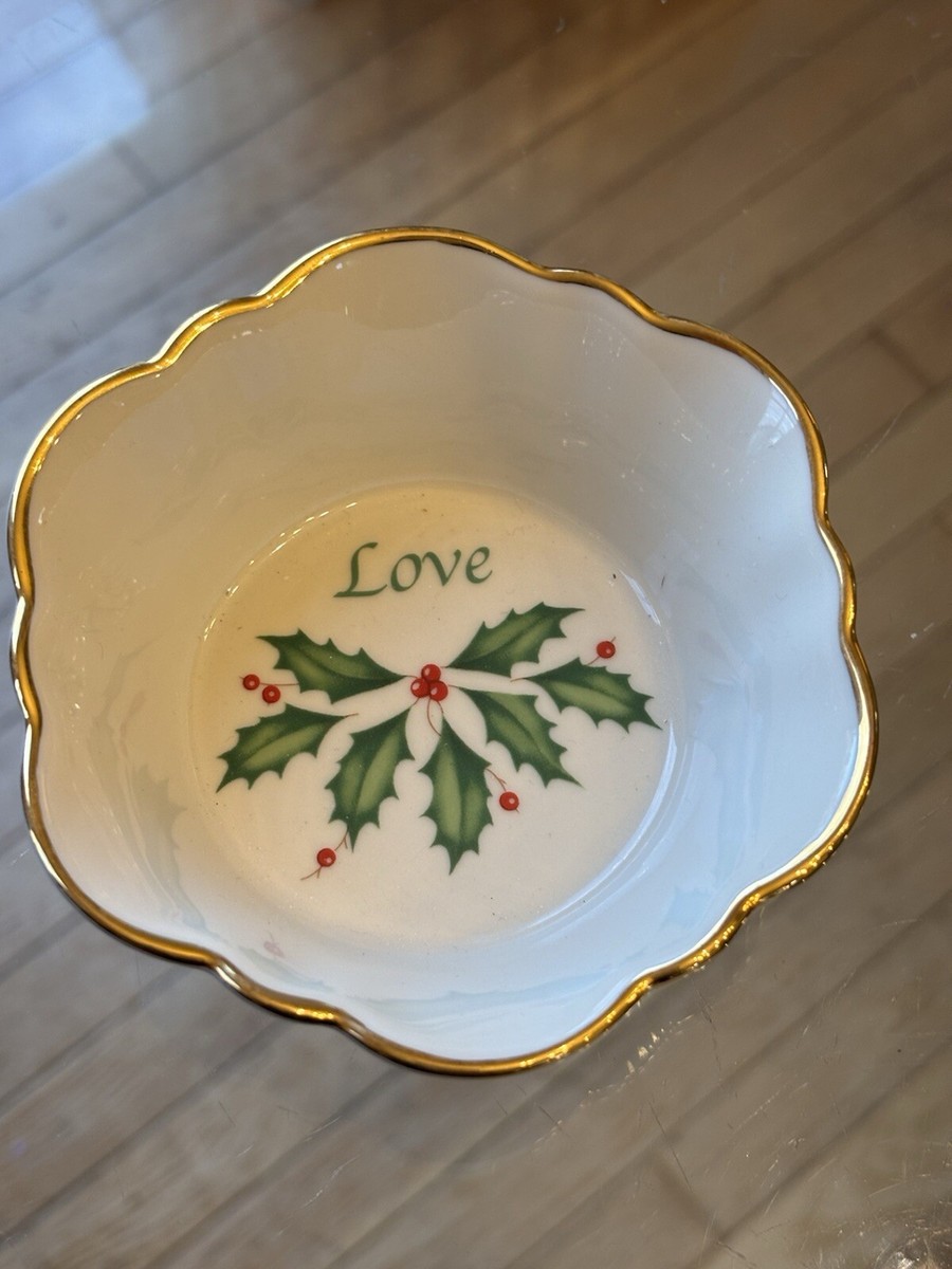 Lenox “Love” Holly Berry Round Fluted Trinket Dish