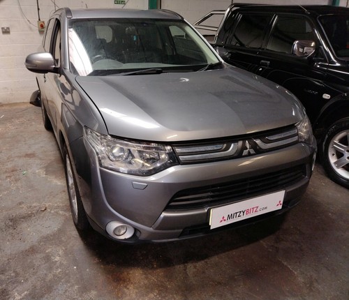 2014 MITSUBISHI OUTLANDER MANUAL 2.3 DIESEL BREAKING FOR 1 X WHEEL NUT - Picture 2 of 5