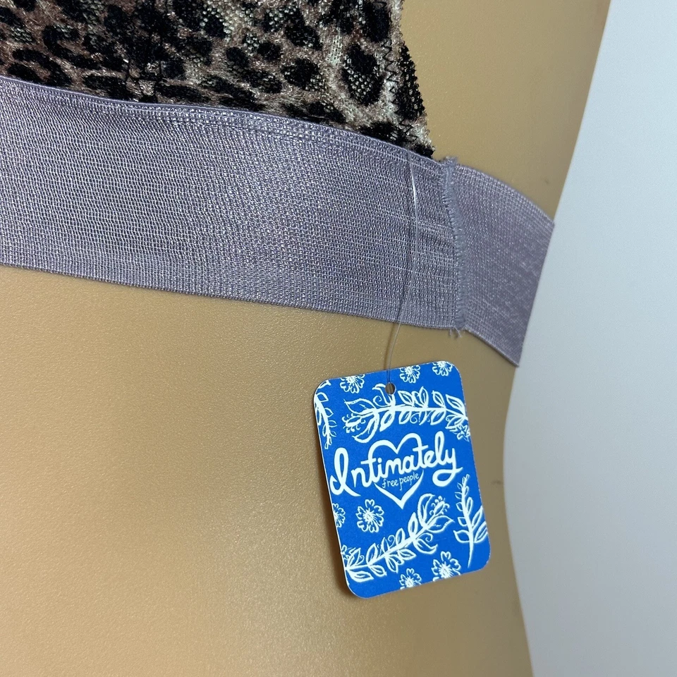 Free People Wild One Bralette 胸罩动物印花豹纹棕色三角女式 XS — 第 2/4 张图片