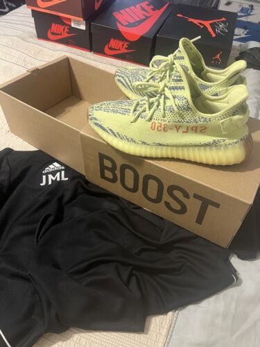 Größe 10,5 - Adidas Yeezy Boost 350 V2 niedrig halbgefroren gelb