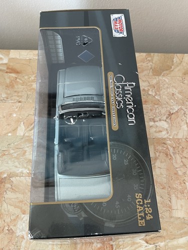 Motor Max American Classics 1964 1/2 Ford Mustang 1:24 Diecast Car New In Box - Picture 7 of 10