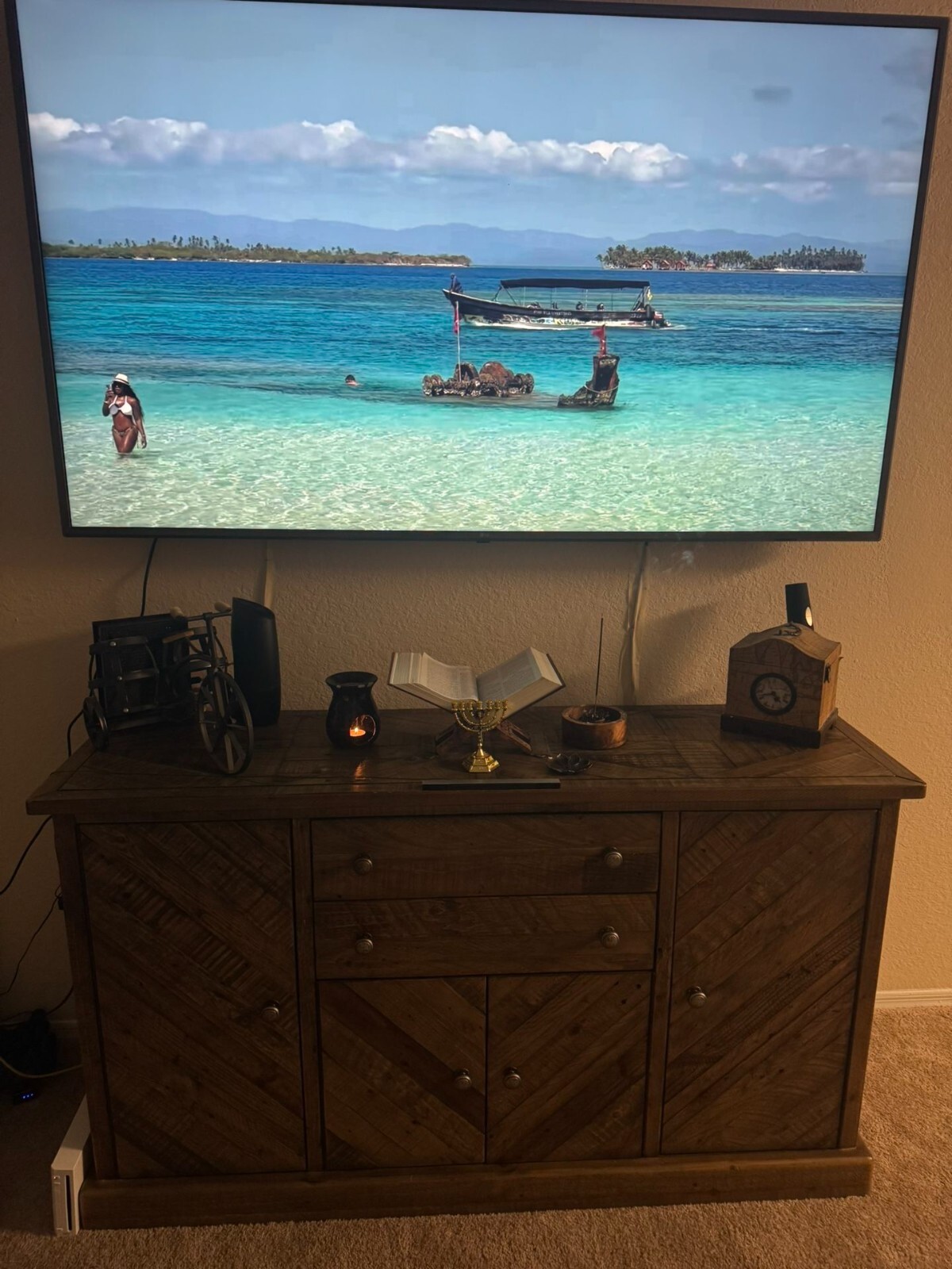 Picture 2 of 10