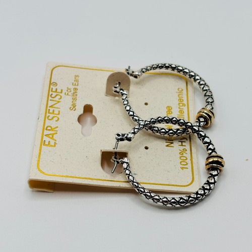 Pendientes de aro Ear Sense tono plata diseño texturizado acento dorado sin níquel nuevos con etiquetas - Imagen 2 de 3
