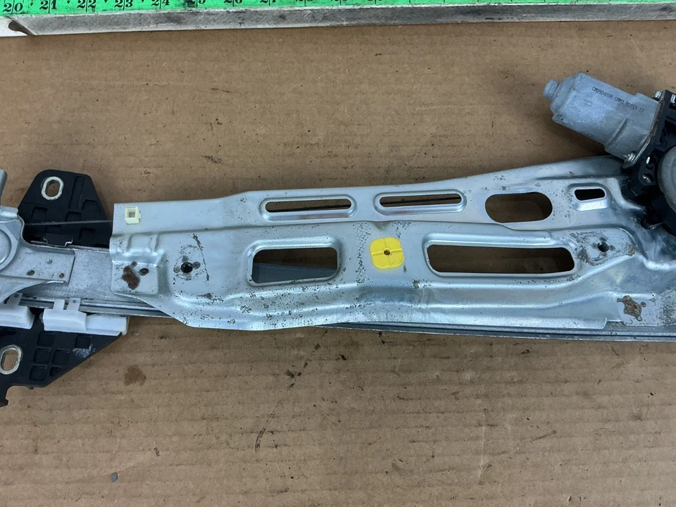 Regulador de ventana de puerta delantera derecha Acura MDX 2007-2013 con motor 72210STXA01 OEM Foto 3 de 4