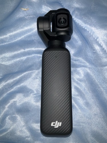 Dji Osmo Pocket 3 Creator Combo tous les accessoires possibles, - Photo 10 sur 13