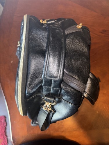 Itzy Ritzy Boss Plus’s Rucksack Wickeltasche Schwarz Gold Akzente Isoliertaschen - Bild 6 von 8