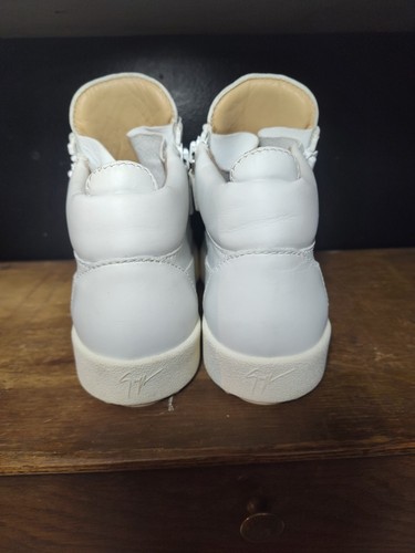Giuseppe Zanotti Sneakers Palm Tree Stones Size 41 Rare White OG No Box - Picture 4 of 8
