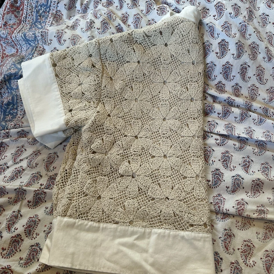 Camisa 'Sofía' Tuckernuck Tostada Crochet Talla XL Minorista 148 $ Foto 3 de 4