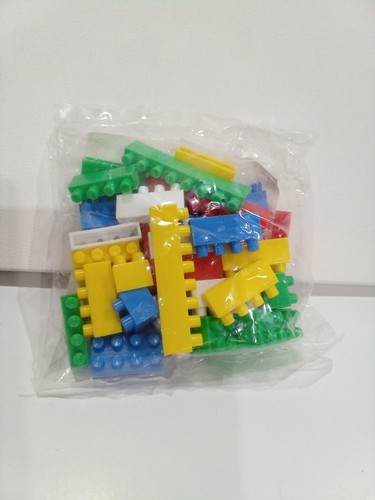 EL POLLO LOCO KIDS MEAL TOY. LOCO BLOCKS. 35 PIECES. VERY RARE. - Picture 3 of 3