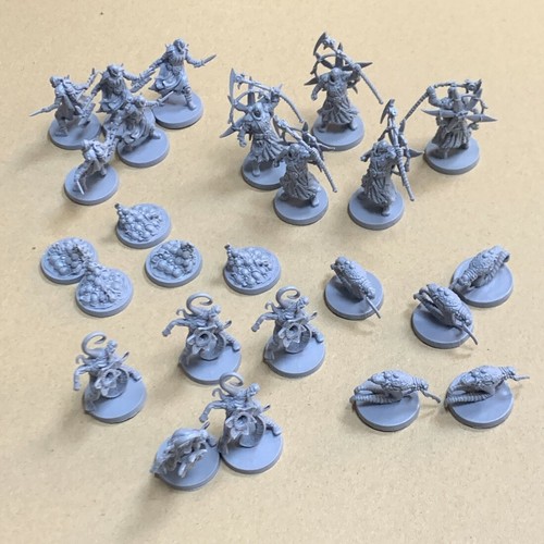 Bundle Board Game Miniatures Zombicide Zombies Warriors CMON Table-Top War Game - Picture 72 of 115