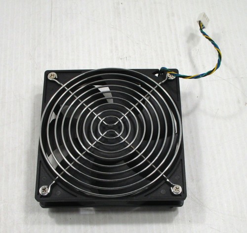 LENOVO Thinserver TS430 46U3197 Rear System Fan - Picture 2 of 4
