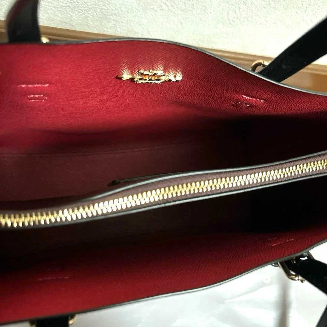 Borsa a tracolla Coach 2 Way Molly C4084 in pelle nera rossa da donna